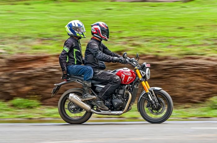 Triumph Speed 400 with rider and pillion Triumph Speed 400 with rider and pillion
